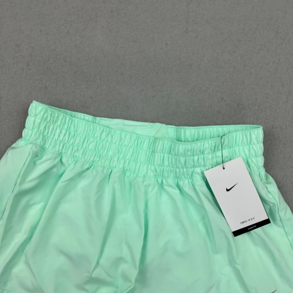 Nike Swift Running Shorts Women Small Green Dri-FIT Reflective Training Lining S